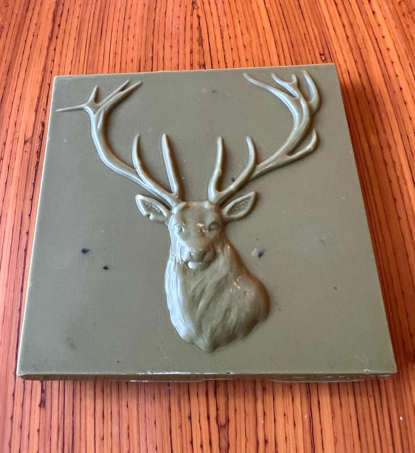 Jade Verdi -White Chocolate with Organic Matcha leaf powder and dried blueberries